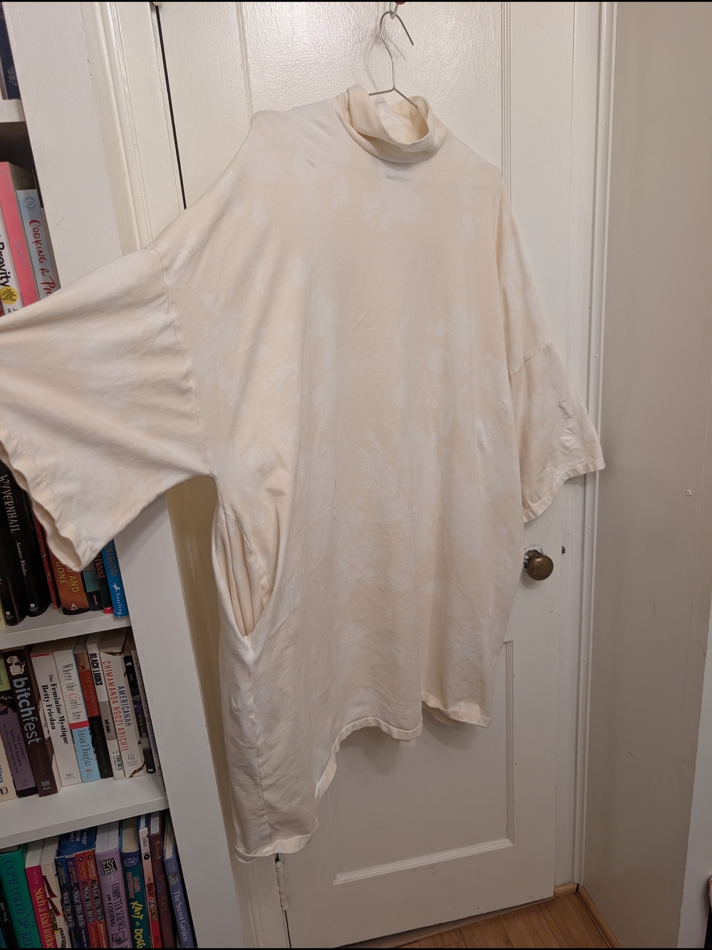 323 (3234u) Cream Oversized Turtleneck Tunic